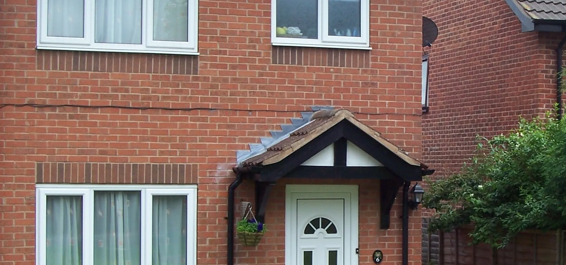Lean To Conservatory Swiss Cottage