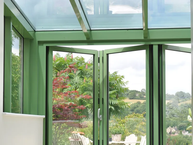 Bifold Swiss Cottage
