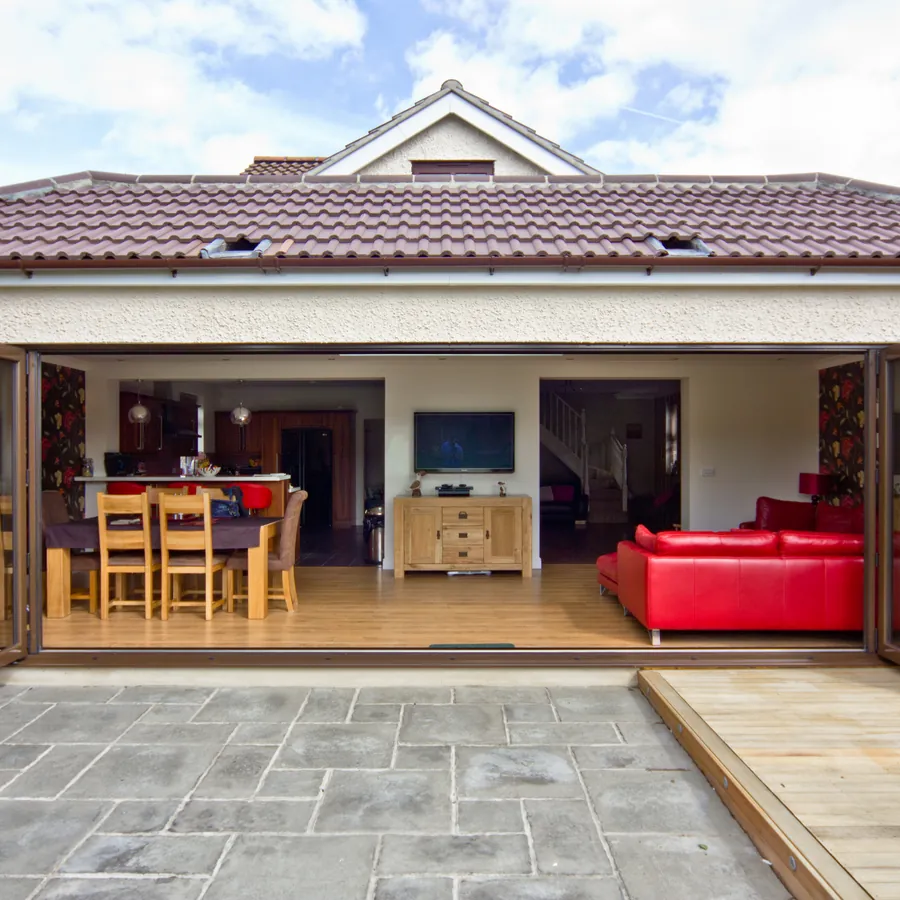 Bifold Swiss Cottage