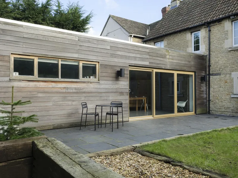 Patio Swiss Cottage