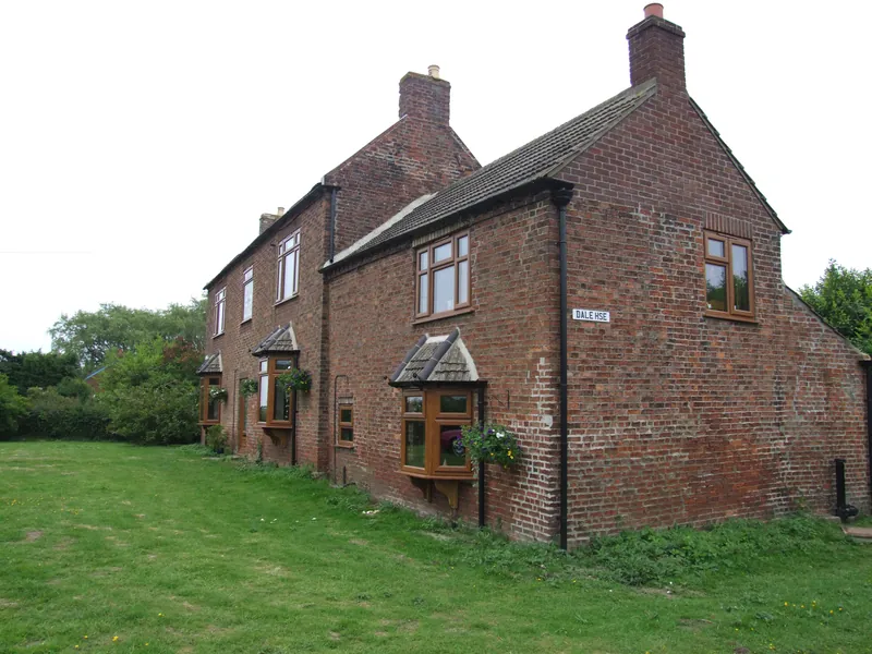 Casement Windows — Gallery Swiss Cottage